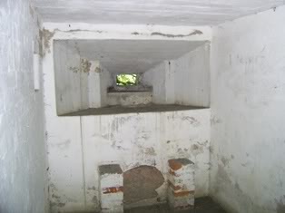 Smaller embrasure in the other chamber.