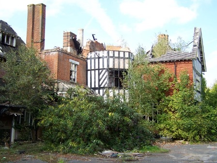 Tangley Place and the Worplesdon Laboratory
